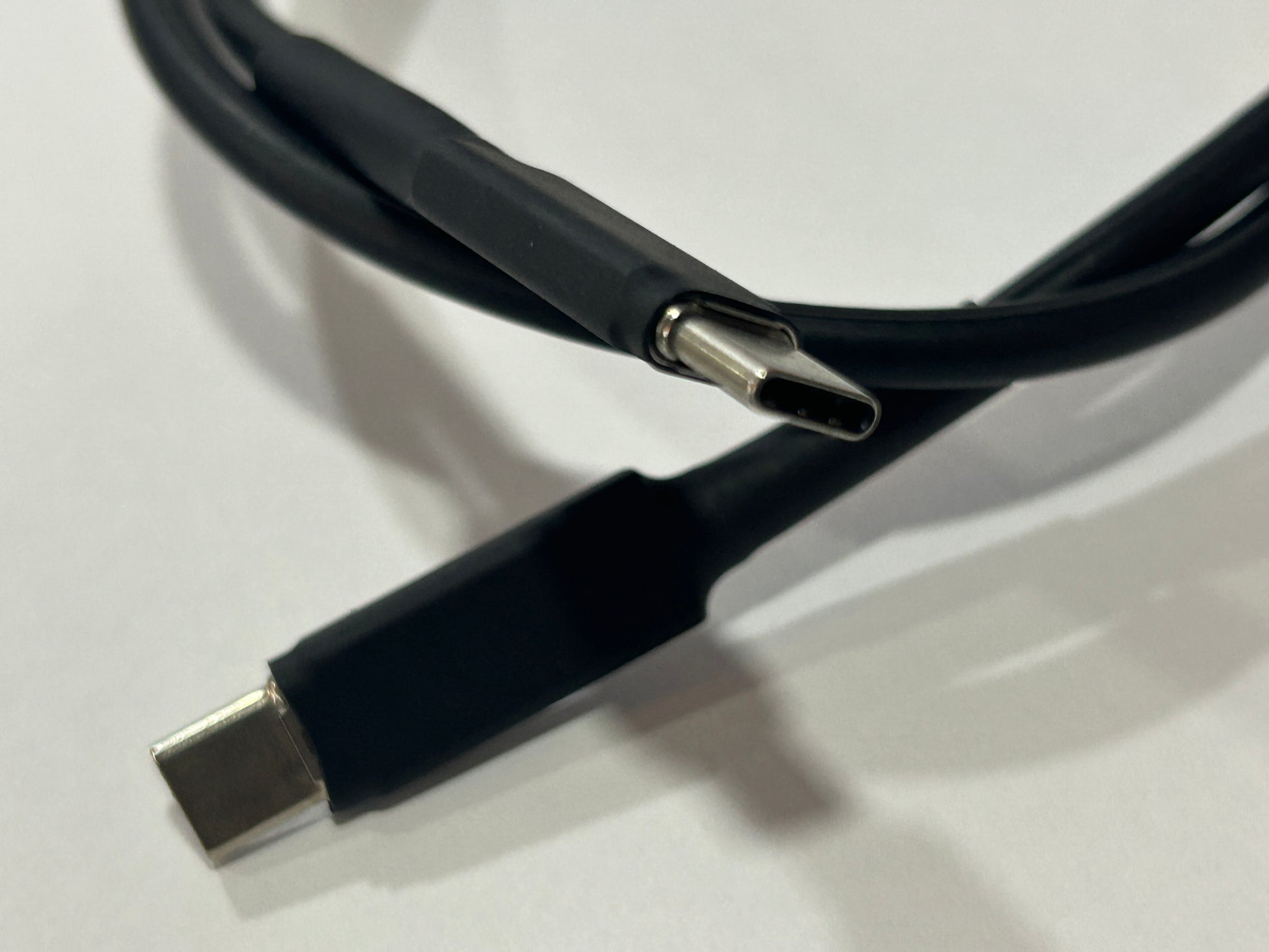 Refurbished
Hp Thunderbolt 3 Cable - 230w - 0.7 Mtrs